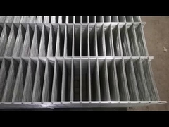 Q235 Chapa de malha de aço soldada para construção 650 g/m2