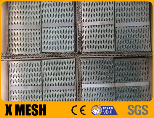 ASTM A 924 Placas padrão de garrafas de gangues usadas para proteger o fio que está passando por um pincel